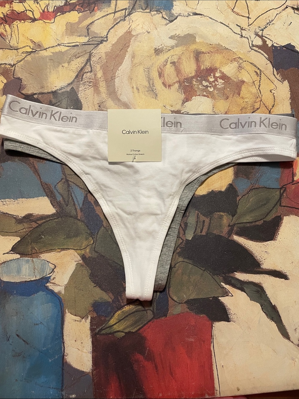 2 CK Thongs